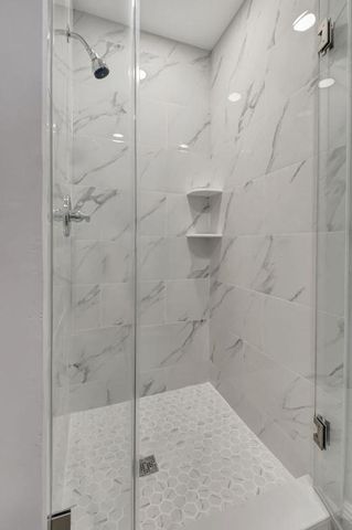 909 S Flanders S, Delray Beach, FL 33484