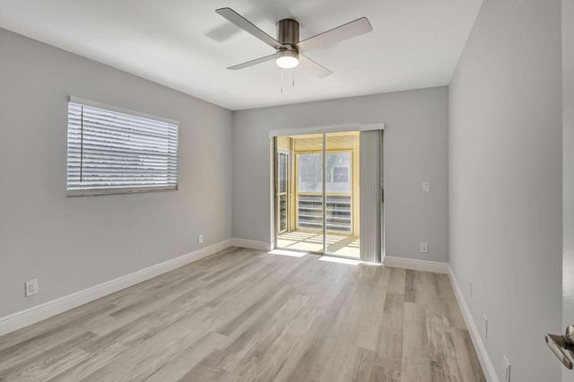 909 S Flanders S, Delray Beach, FL 33484