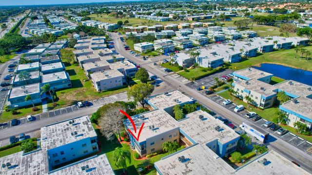 909 S Flanders S, Delray Beach, FL 33484