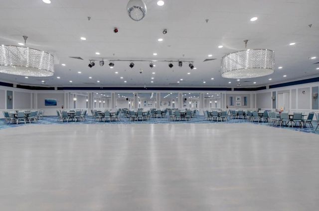 909 S Flanders S, Delray Beach, FL 33484