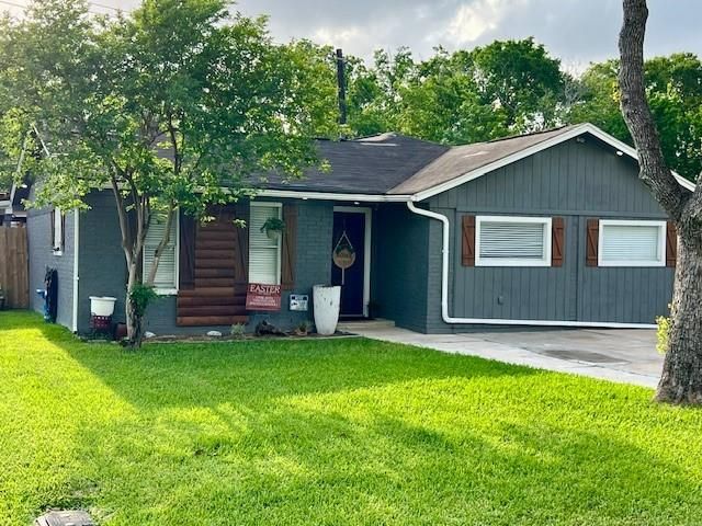 1106 Glenda Street, Pearland, TX 77581