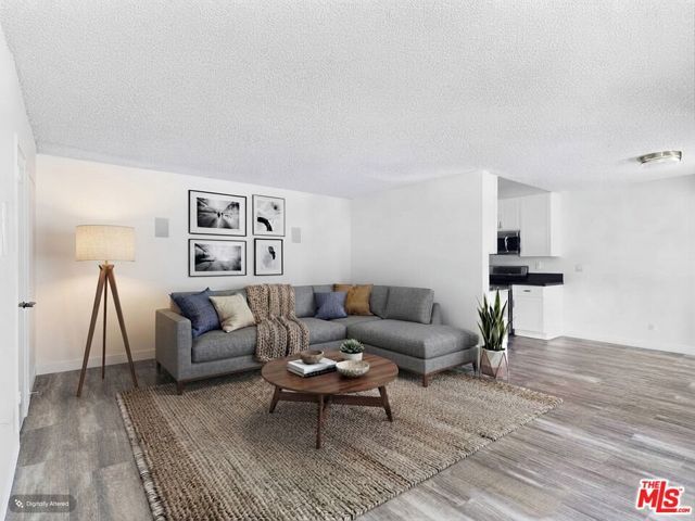 11825 National Blvd 6, Los Angeles, CA 90064