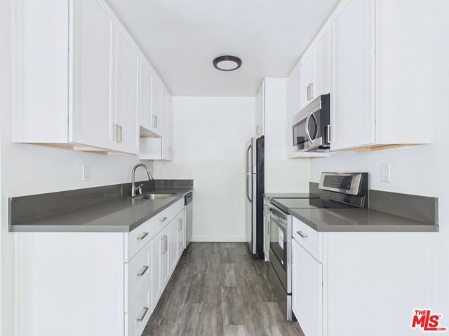11825 National Blvd 6, Los Angeles, CA 90064