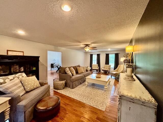 1370 Old Highway 27, Rock Spring, GA 30739
