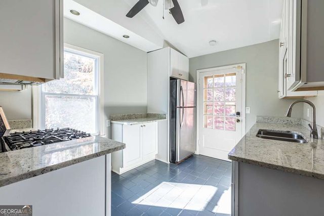 1570 Spring Lane NW B, Atlanta, GA 30314