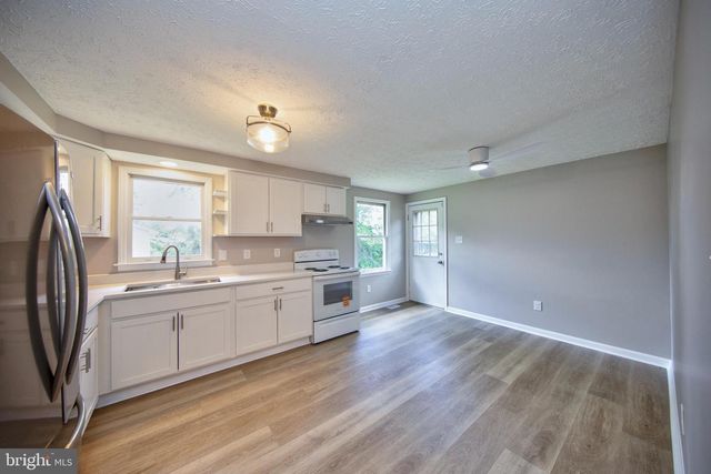 26 SULLIVAN, Westminster, MD 21157
