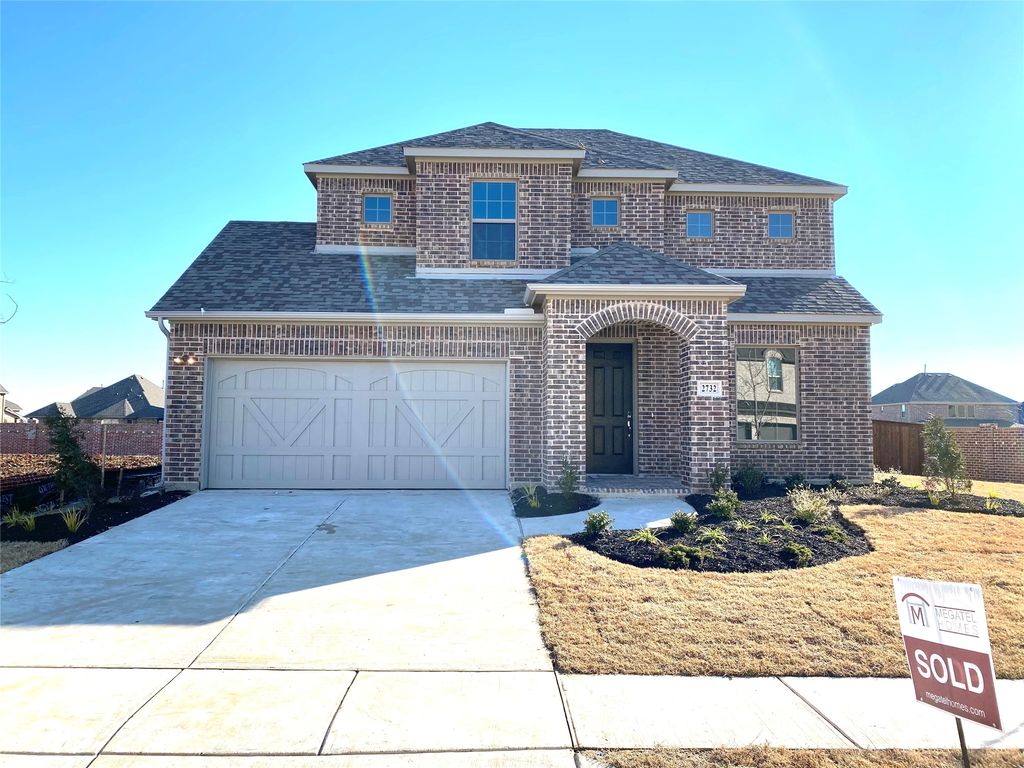2732 Spring Creek Trail, Celina, TX 75078