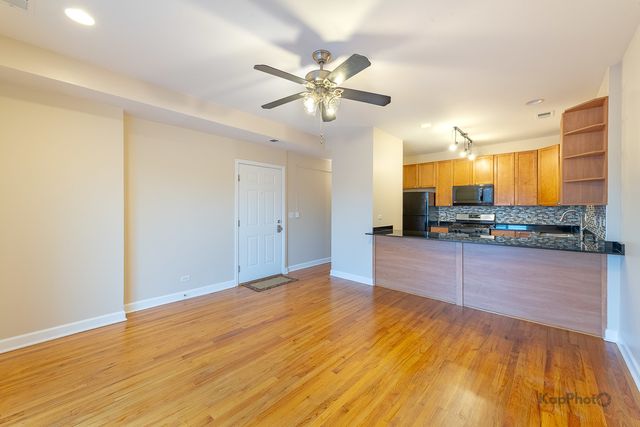 2705 W Congress Parkway, Chicago, IL 60612