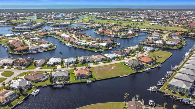 3338 Sandpiper DR, Punta Gorda, FL 33950