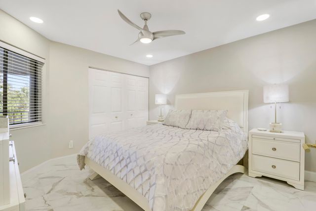 1143 Duncan Circle 202, Palm Beach Gardens, FL 33418