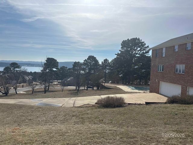 34 Valley View Drive, Russellville, AR 72802