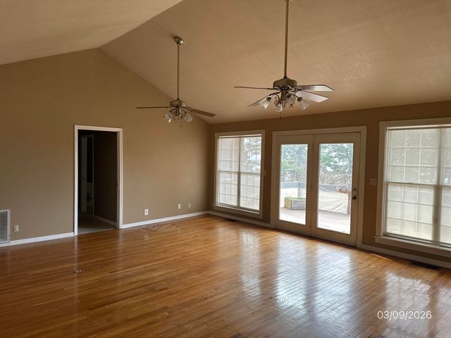 34 Valley View Drive, Russellville, AR 72802