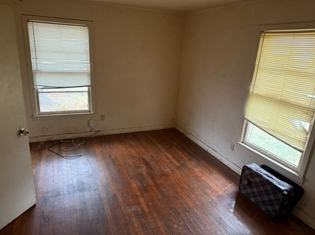 200 Victory Street, Bonham, TX 75418