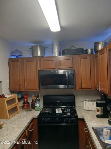 10725 GINA Drive, Jacksonville, FL 32218