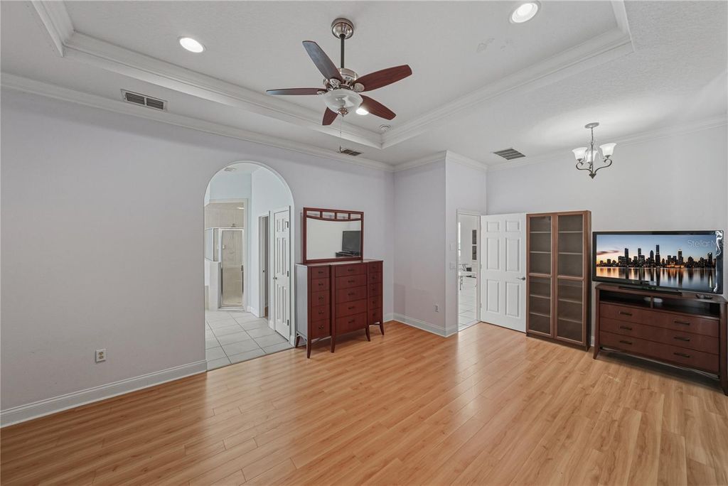 Image 34 of property listing at 1823 ROCKY POINTE DRIVE, Lakeland, FL 33813