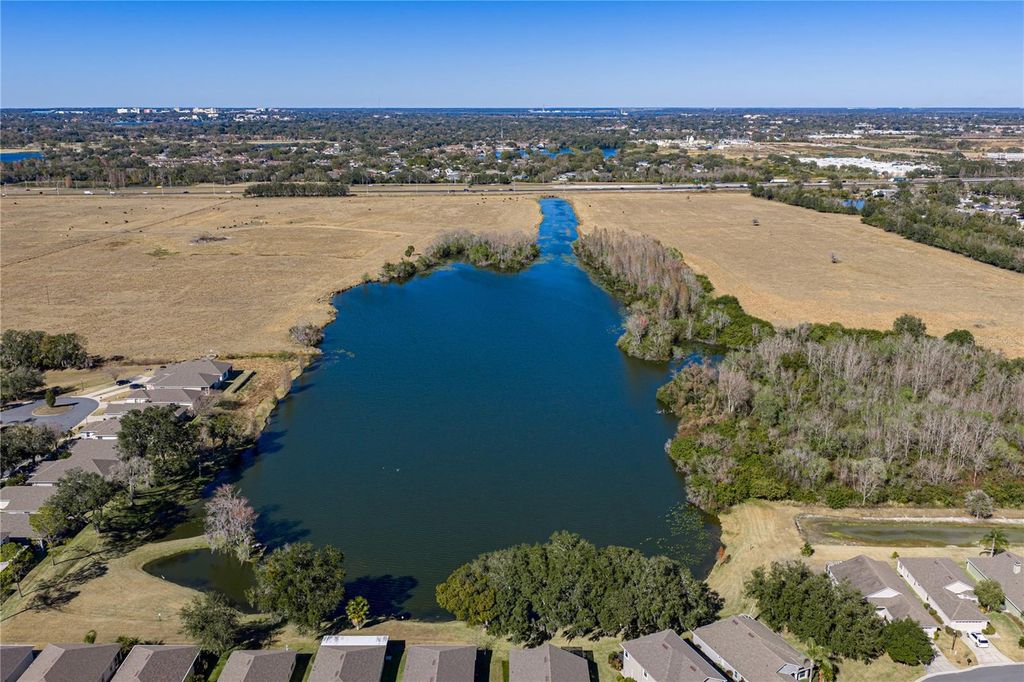 Image 52 of property listing at 1823 ROCKY POINTE DRIVE, Lakeland, FL 33813