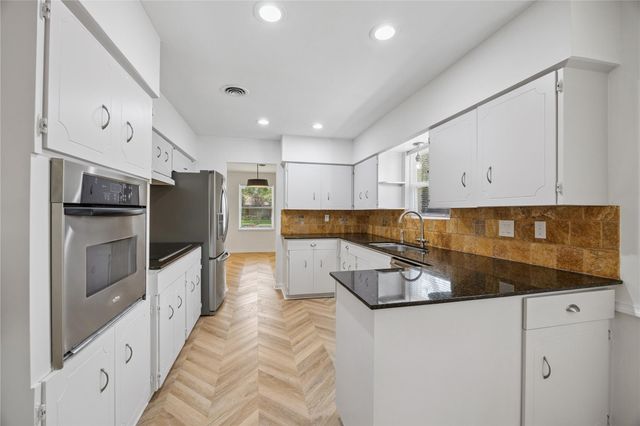 5430 Yarwell Drive, Houston, TX 77096