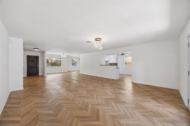 5430 Yarwell Drive, Houston, TX 77096