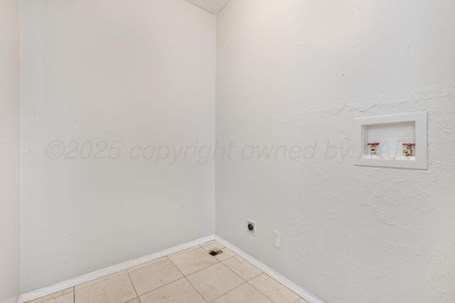 2209 BROOK Avenue, Amarillo, TX 79107