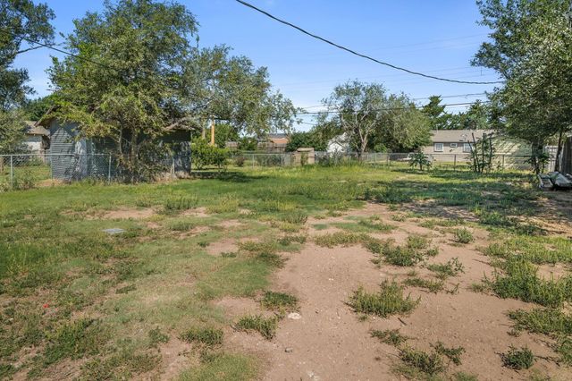 2209 BROOK Avenue, Amarillo, TX 79107