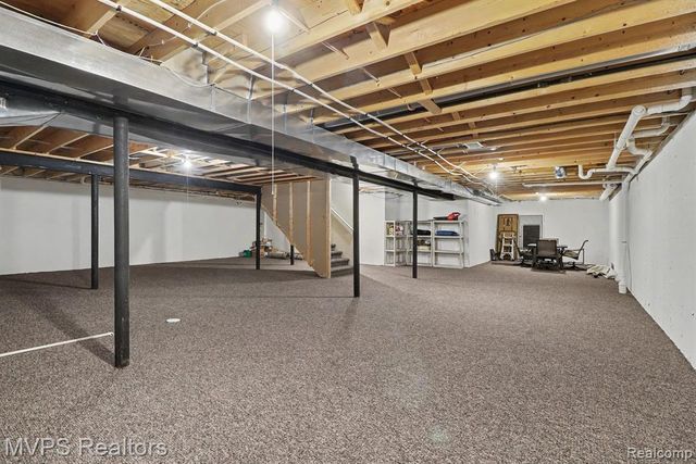 51879 Shoreview Drive, Shelby Twp, MI 48316