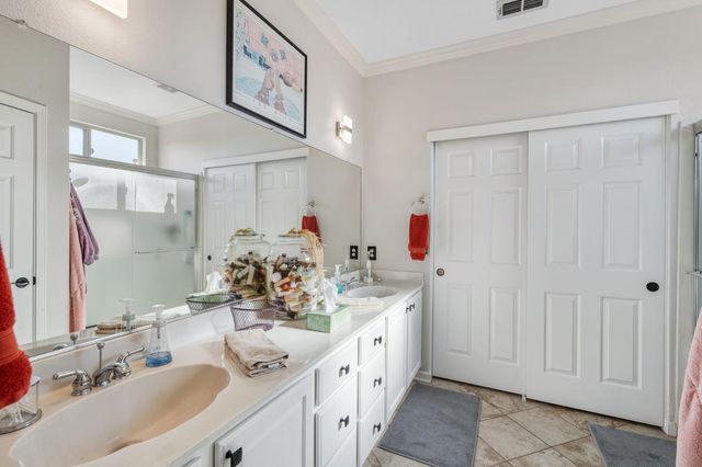 220 Gazebo Ct, Lincoln, CA 95648