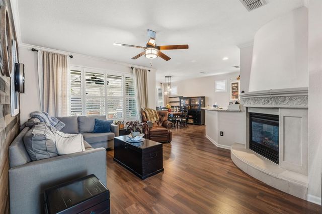 220 Gazebo Ct, Lincoln, CA 95648