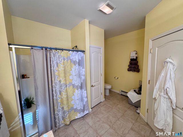 39 Denyelle Drive 39, Rocky Hill, CT 06067