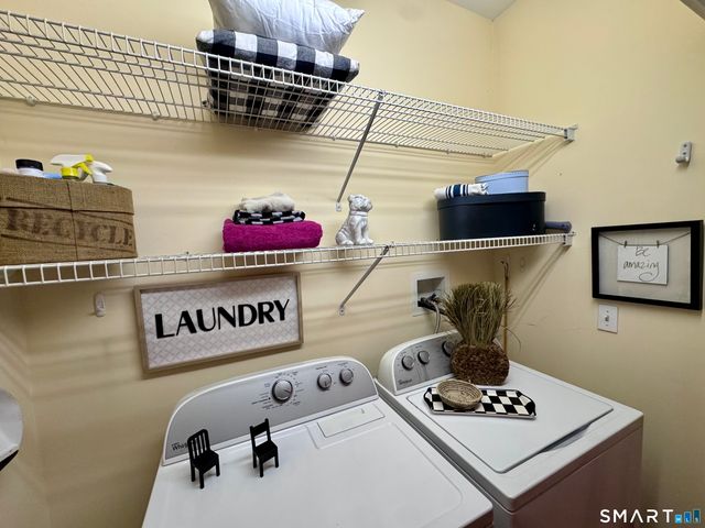 39 Denyelle Drive 39, Rocky Hill, CT 06067