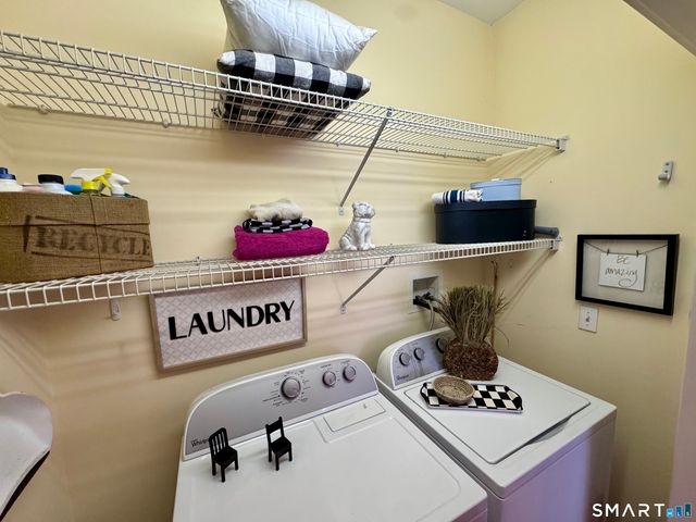 39 Denyelle Drive 39, Rocky Hill, CT 06067