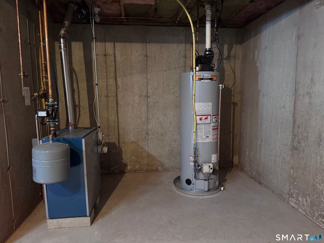 39 Denyelle Drive 39, Rocky Hill, CT 06067