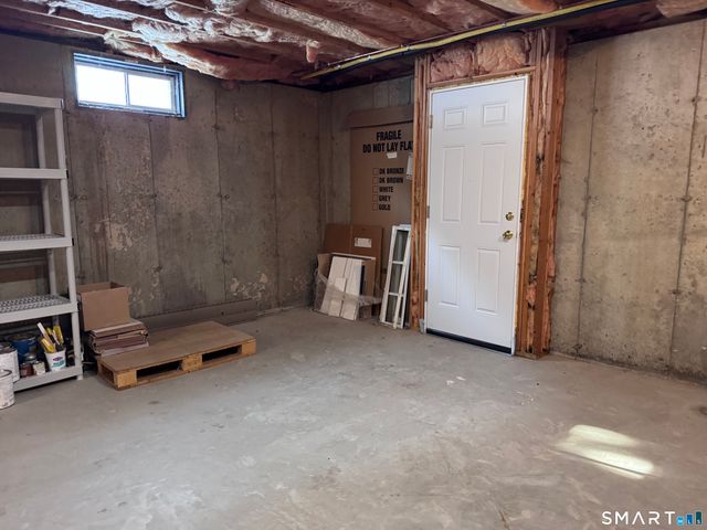 39 Denyelle Drive 39, Rocky Hill, CT 06067