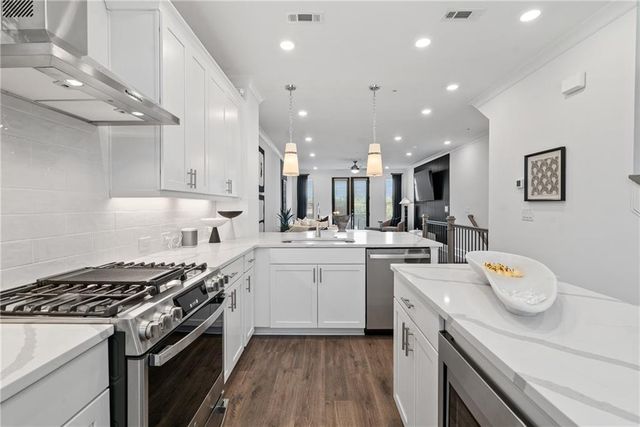 142 Iveybrooke Lane 76, Alpharetta, GA 30009