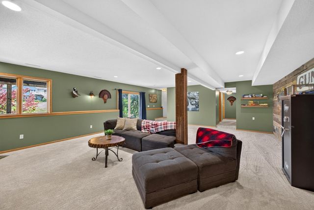 6170 Stonebrooke Lane SW, Rochester, MN 55902