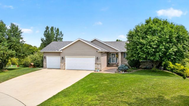 6170 Stonebrooke Lane SW, Rochester, MN 55902