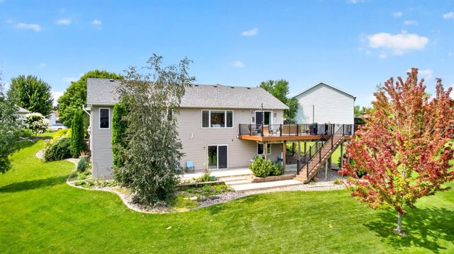 6170 Stonebrooke Lane SW, Rochester, MN 55902