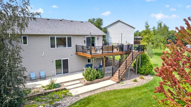 6170 Stonebrooke Lane SW, Rochester, MN 55902