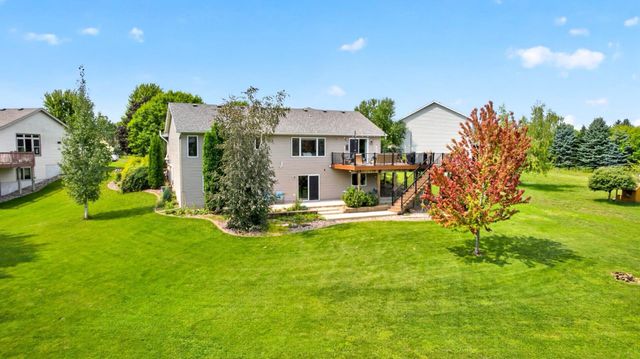 6170 Stonebrooke Lane SW, Rochester, MN 55902