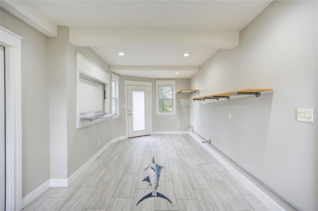 303 Old Bayou Drive, Dickinson, TX 77539