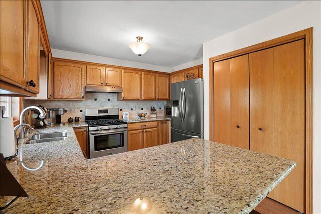 9204 Bryan Lane, Crown Point, IN 46307