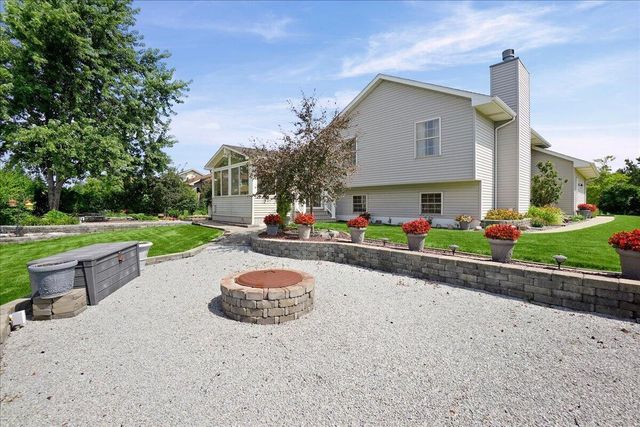 9204 Bryan Lane, Crown Point, IN 46307