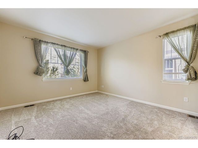 31 Garner Ln, Erie, CO 80516