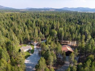 511 Lenora Dr, Usk, WA 99180