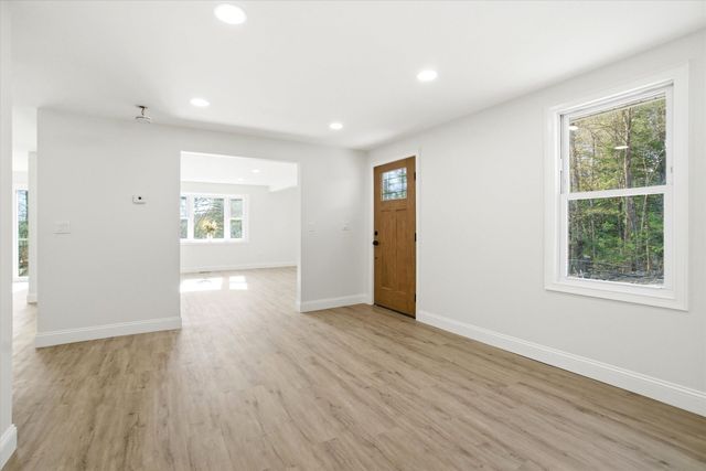 26 Scott Drive, Alton, NH 03810
