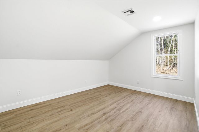 26 Scott Drive, Alton, NH 03810