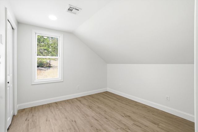 26 Scott Drive, Alton, NH 03810