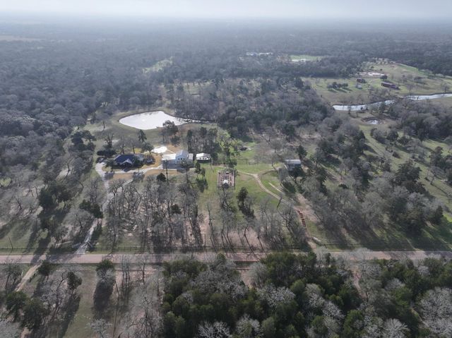 1094 Dunlavy Road, Cat Spring, TX 78933