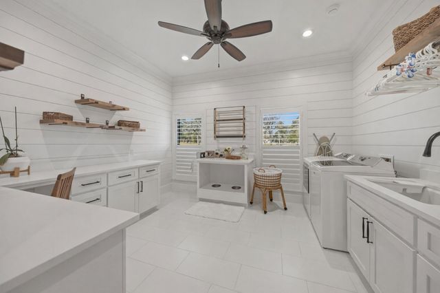 1094 Dunlavy Road, Cat Spring, TX 78933