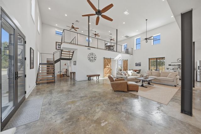 1094 Dunlavy Road, Cat Spring, TX 78933