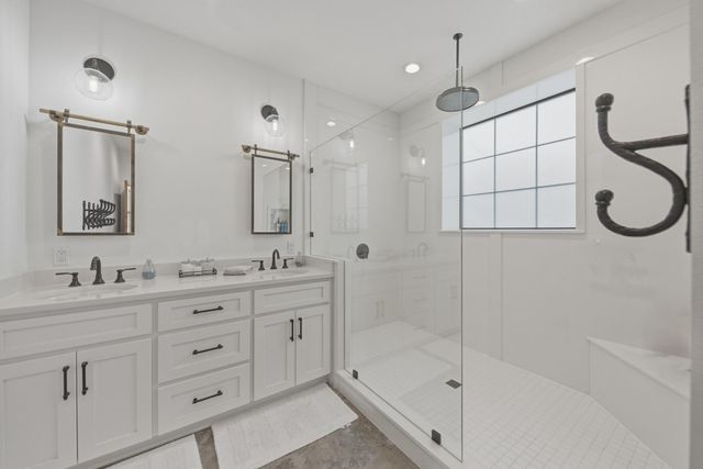 1094 Dunlavy Road, Cat Spring, TX 78933